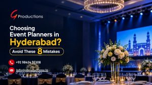 Dark event venue in Hyderabad with elegant banquet tables, floral arrangements, blue stage lighting, chandeliers, and a Charminar-inspired backdrop, featuring the headline “Choosing Event Planners in Hyderabad? Avoid These 8 Mistakes” in white and yellow text.